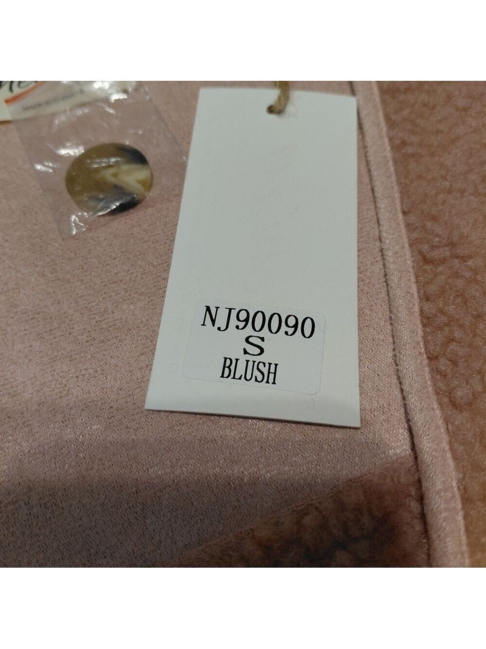 NWT Very J Blush Sherpa Vest Size Small Button Front Cozy Fleece - Picture 5 of 6